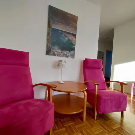 Mira Апартаменты *